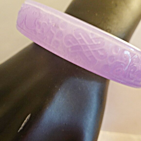 NATURAL JADEITE Bangle Carved - Picture 1 of 3